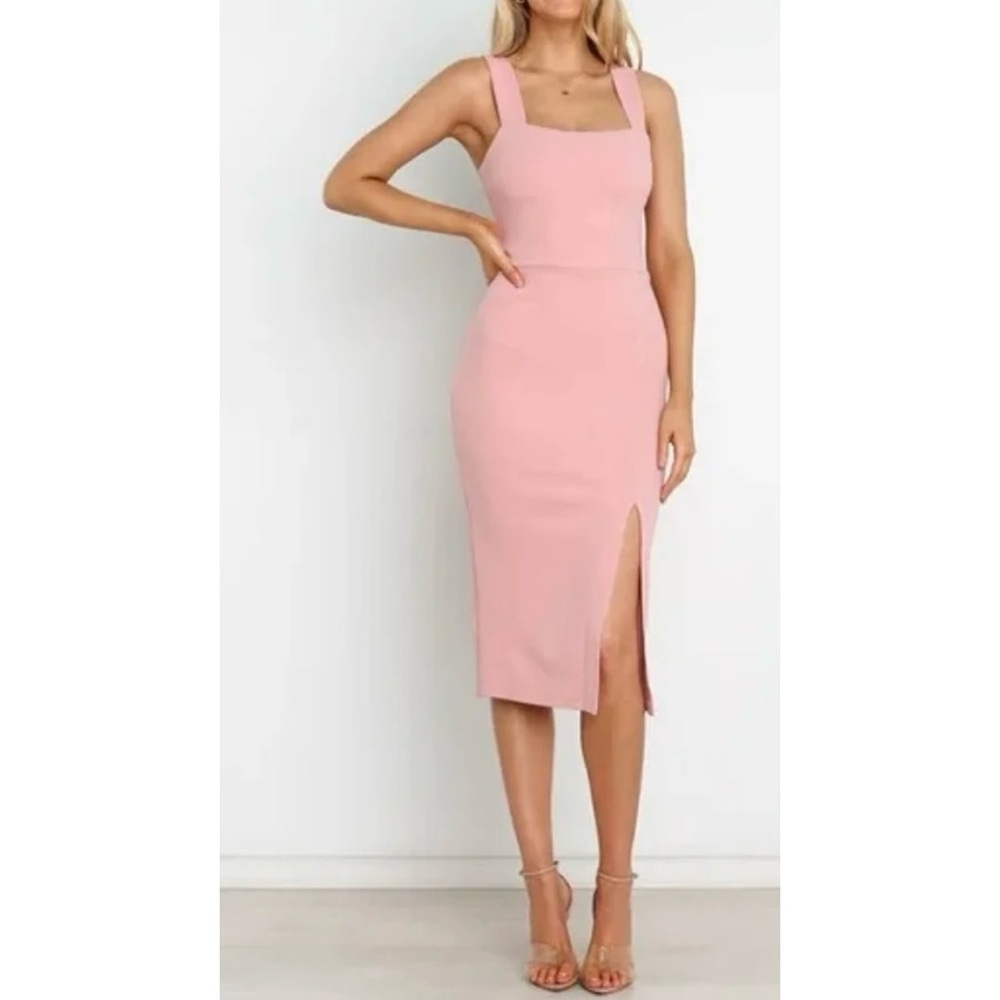 Petal & Pup HYATT DRESS
BLUSH